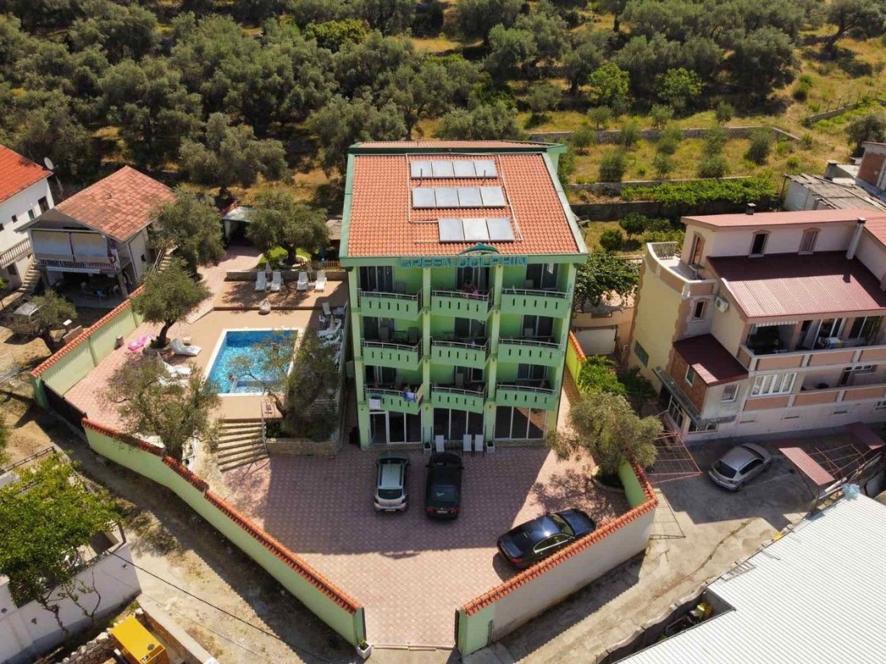 Отель, гостиница в Добра Воде, Черногория, 900 м2 - фото 1