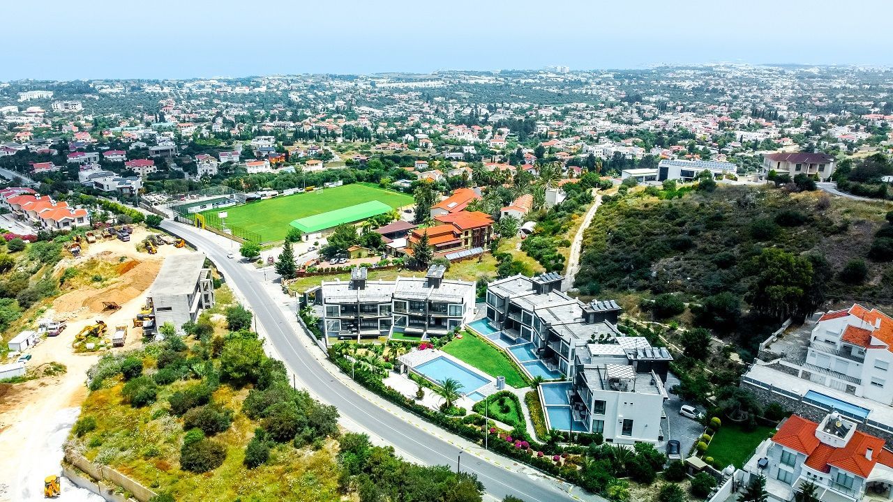 Апартаменты в Кирении, Кипр, 230 м2 - фото 1
