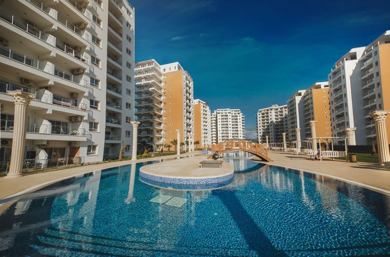 Апартаменты в Фамагусте, Кипр, 65 м2 - фото 1