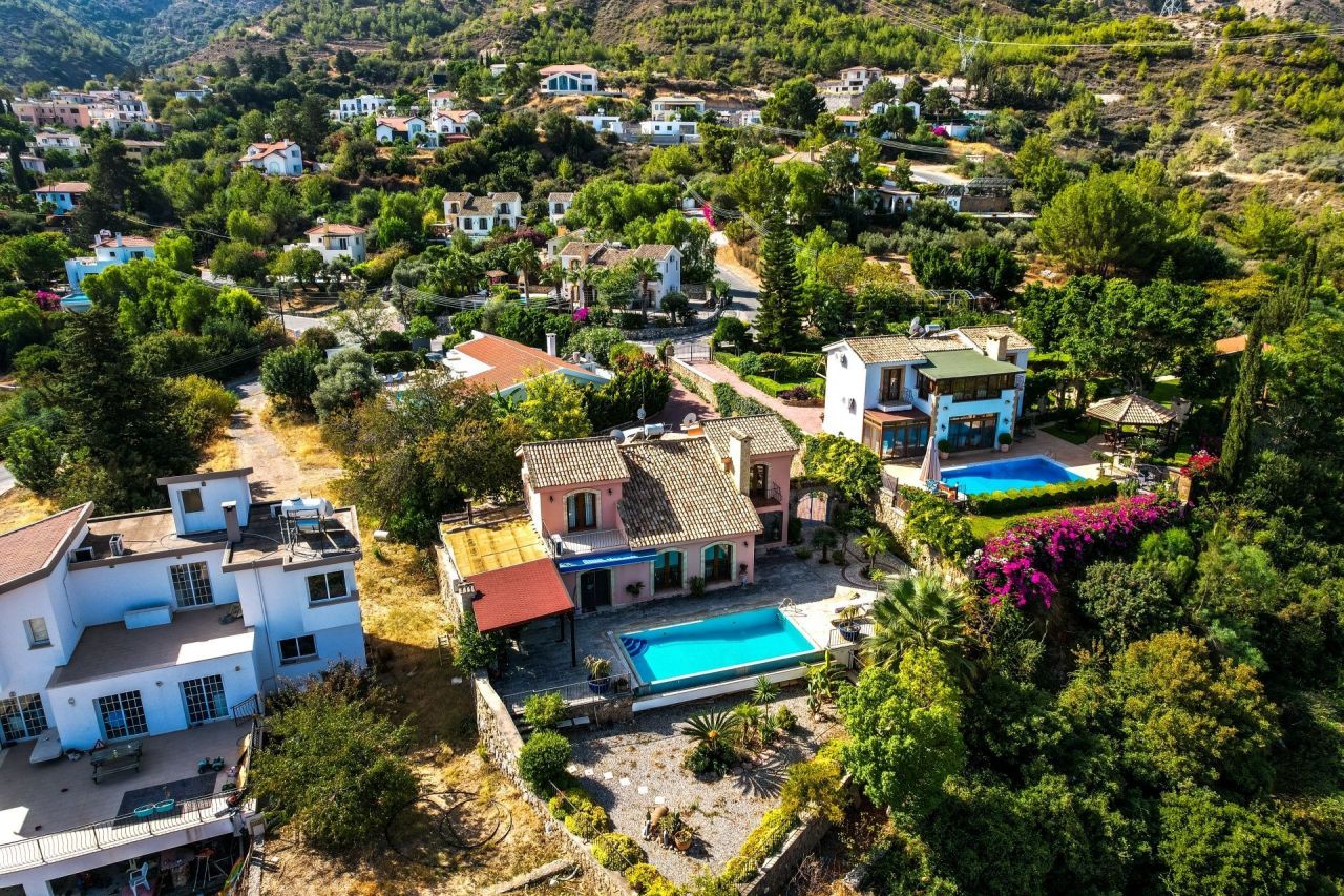 Вилла в Алсанджаке, Кипр, 220 м2 - фото 1
