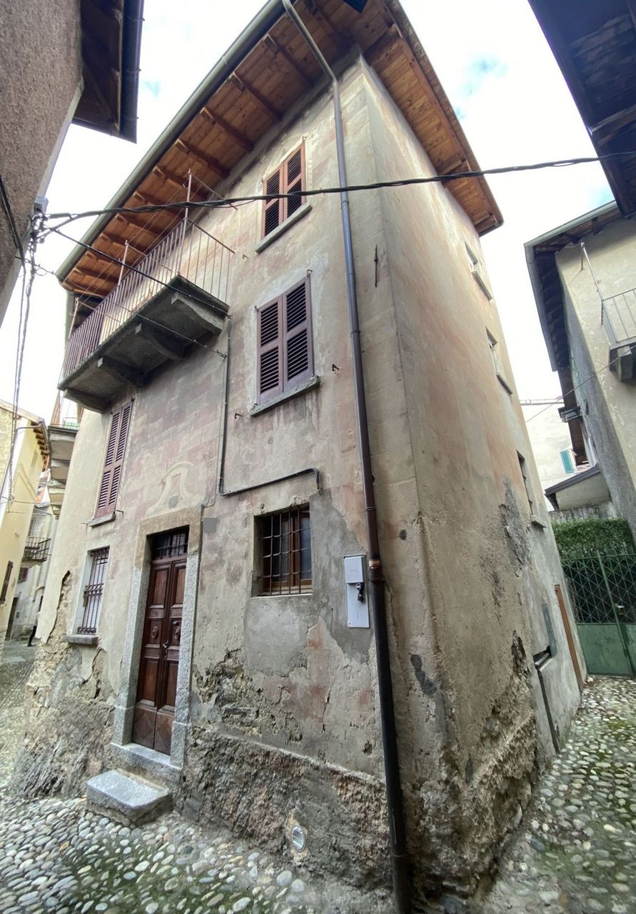 Дом в Грандола-эд-Унити, Италия, 110 м2 - фото 1