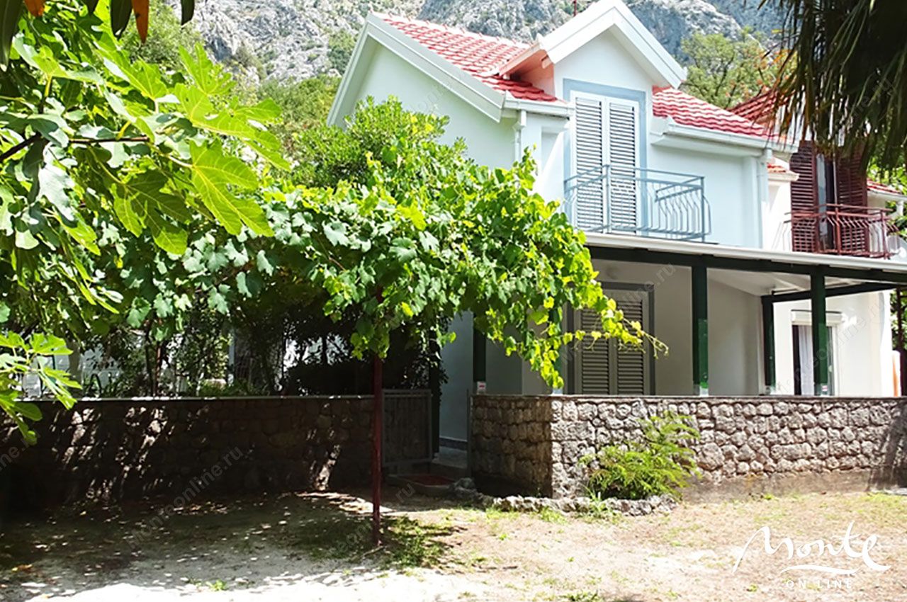 Дом в Которе, Черногория, 78 м2 - фото 1