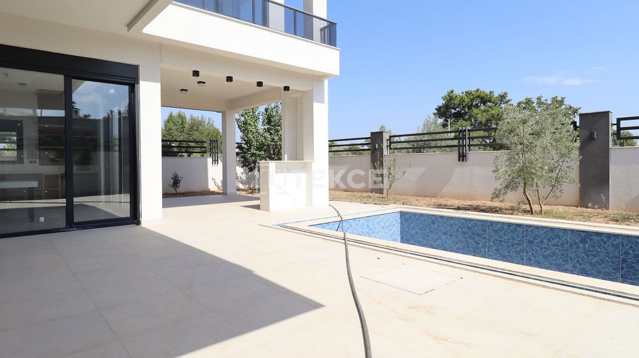 Вилла в Анталии, Турция, 400 м² - фото 3