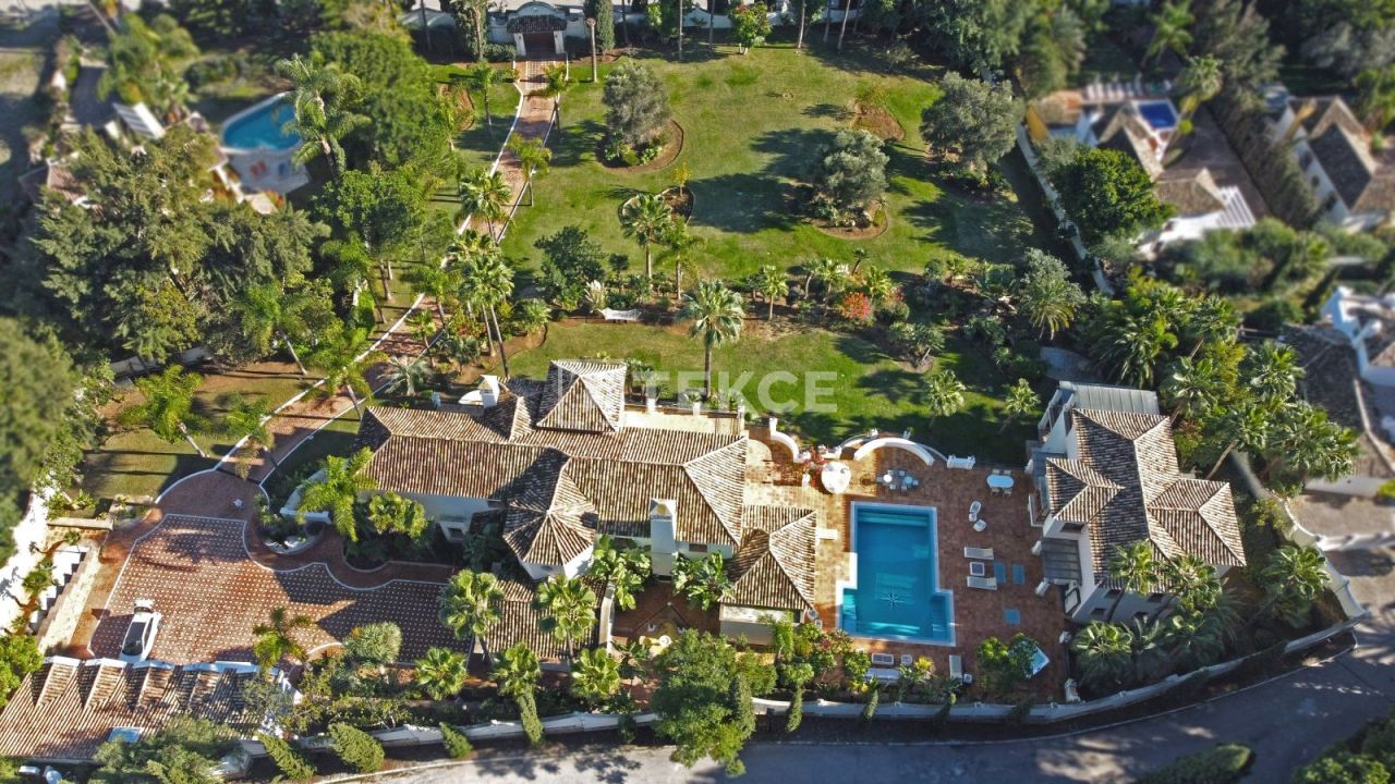 Особняк в Бенаависе, Испания, 1 269 м² - фото 4