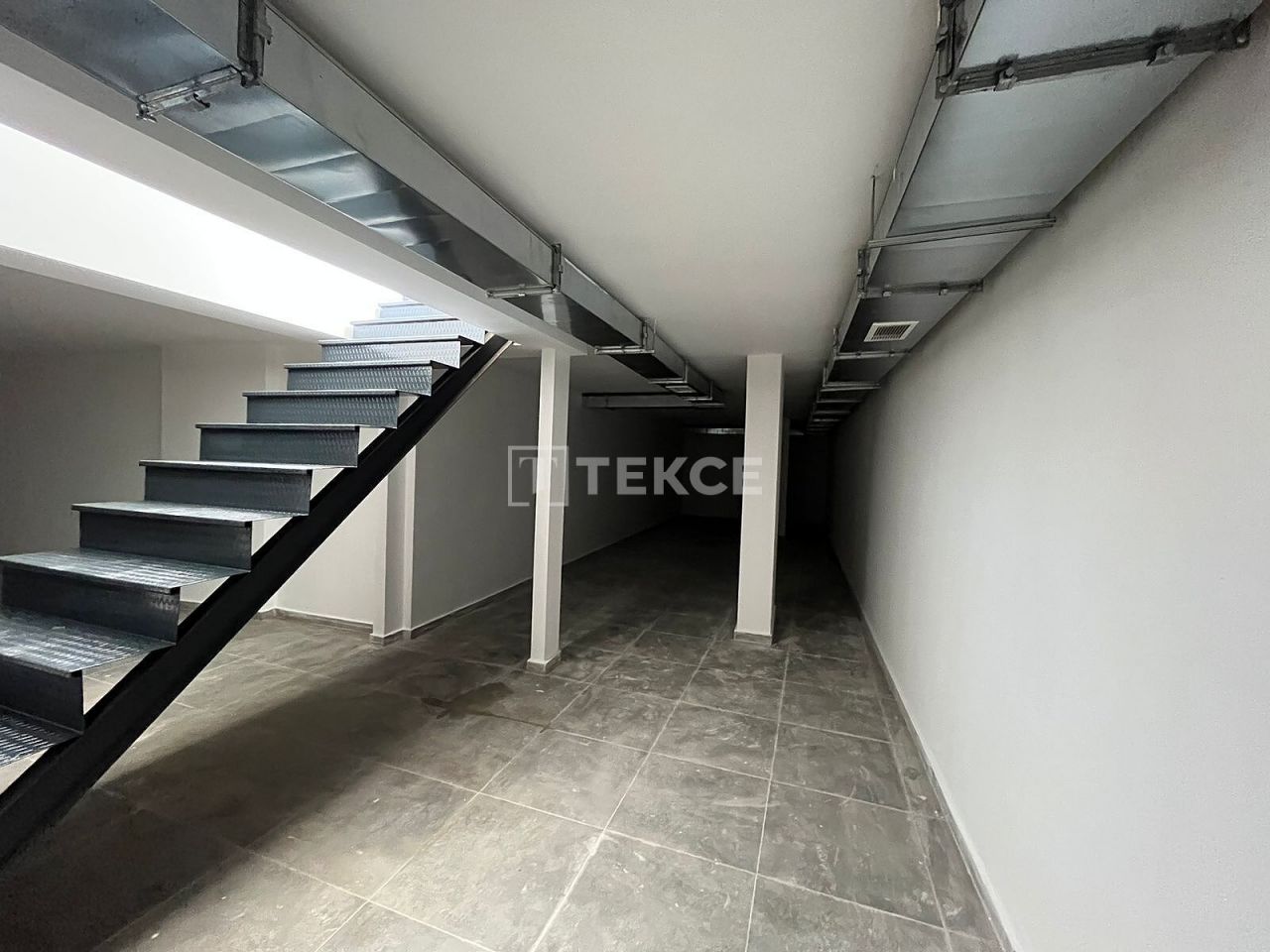 Магазин в Алании, Турция, 227 м² - фото 6