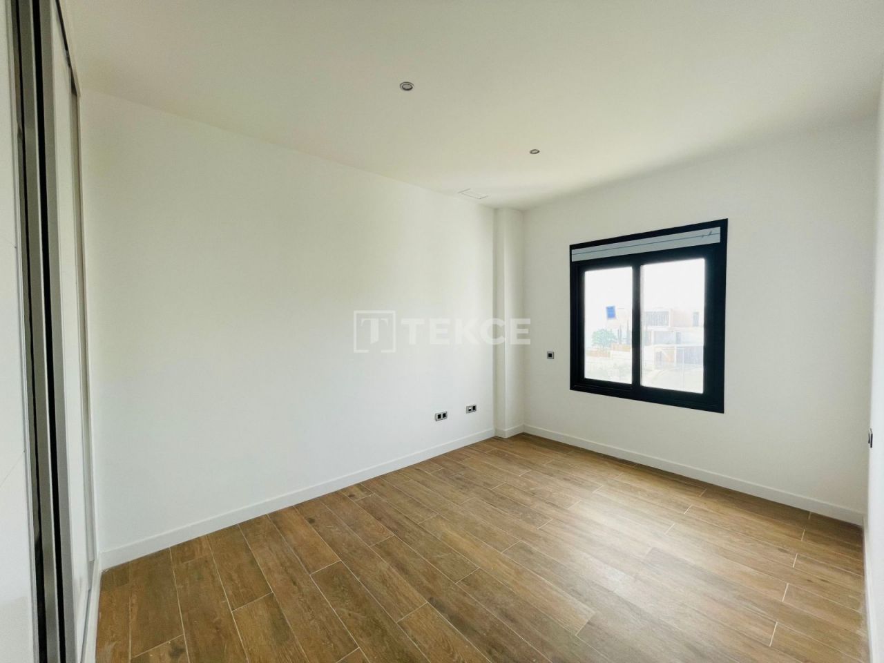 Вилла в Бенальмадене, Испания, 694 м² - фото 6