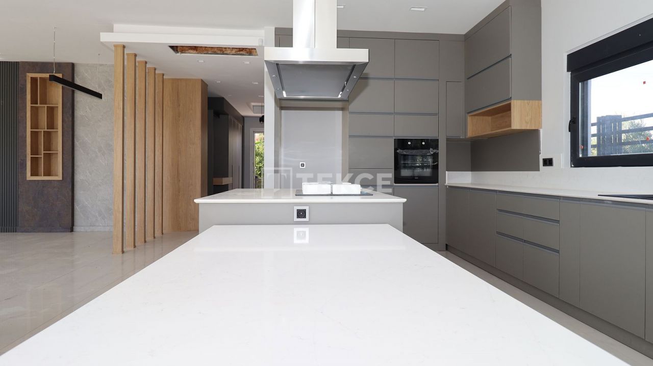 Вилла в Анталии, Турция, 400 м² - фото 18