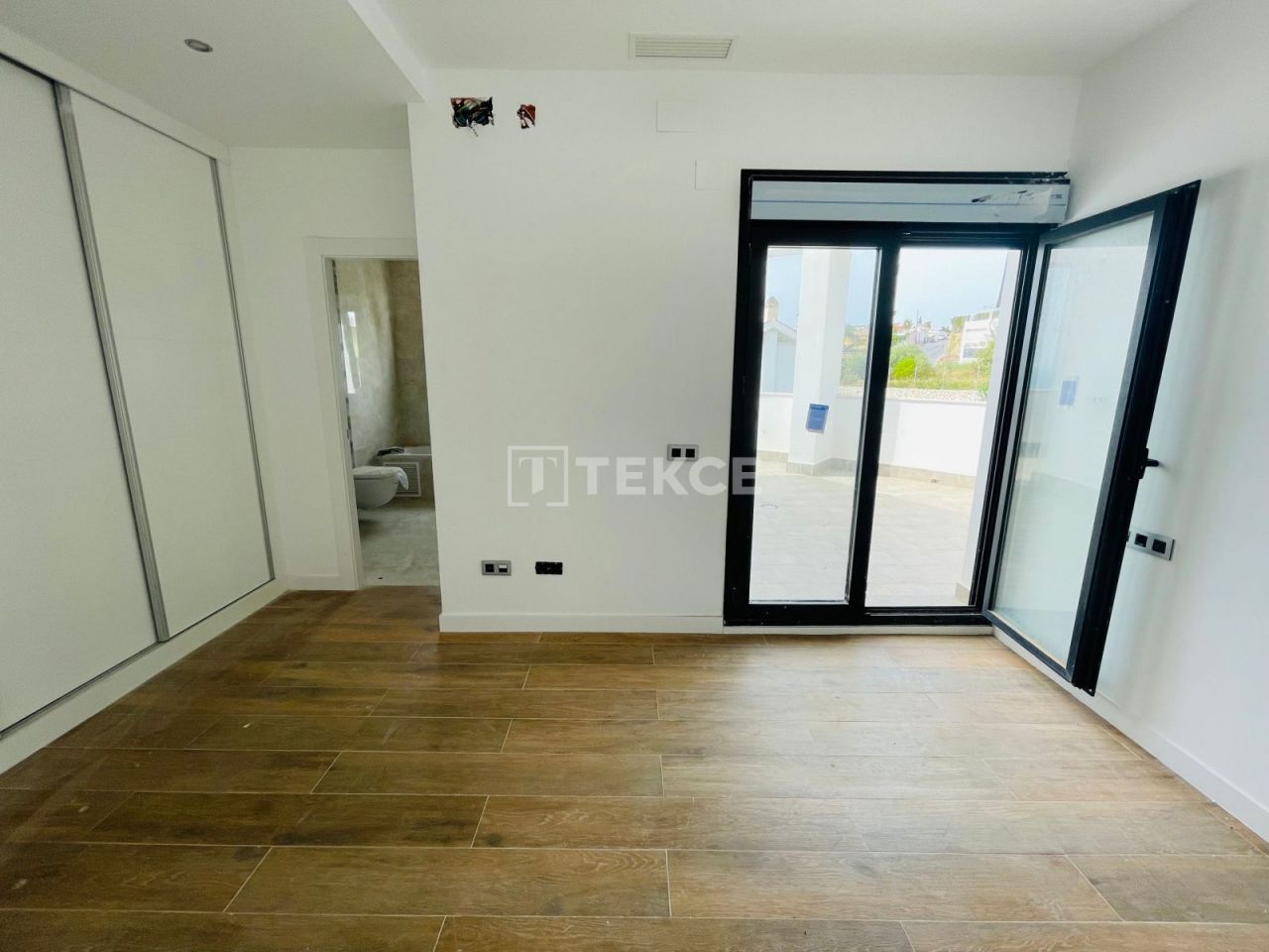 Вилла в Бенальмадене, Испания, 694 м² - фото 18