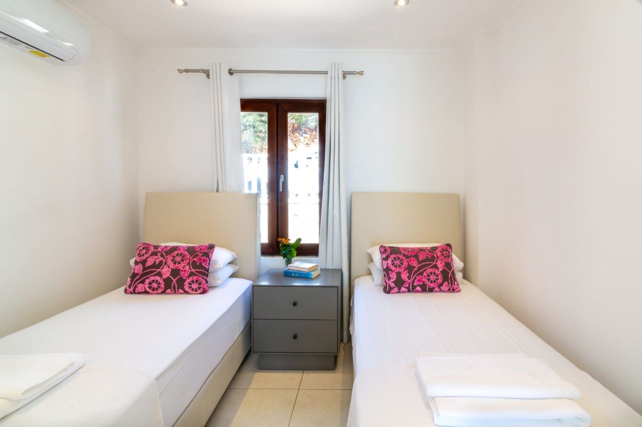 Вилла в Калкане, Турция, 300 м² - фото 9