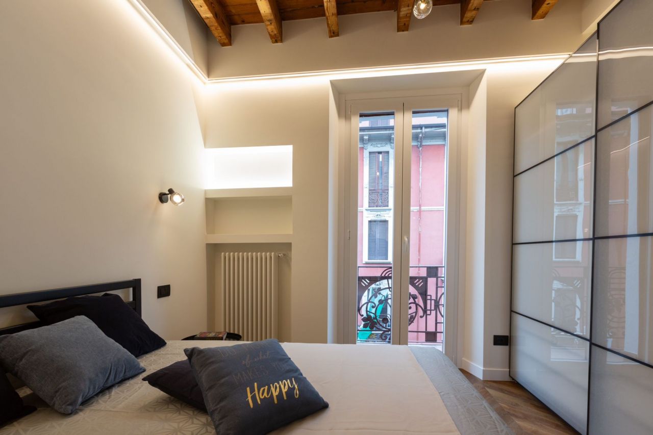 Апартаменты в Милане, Италия, 47 м2 - фото 1
