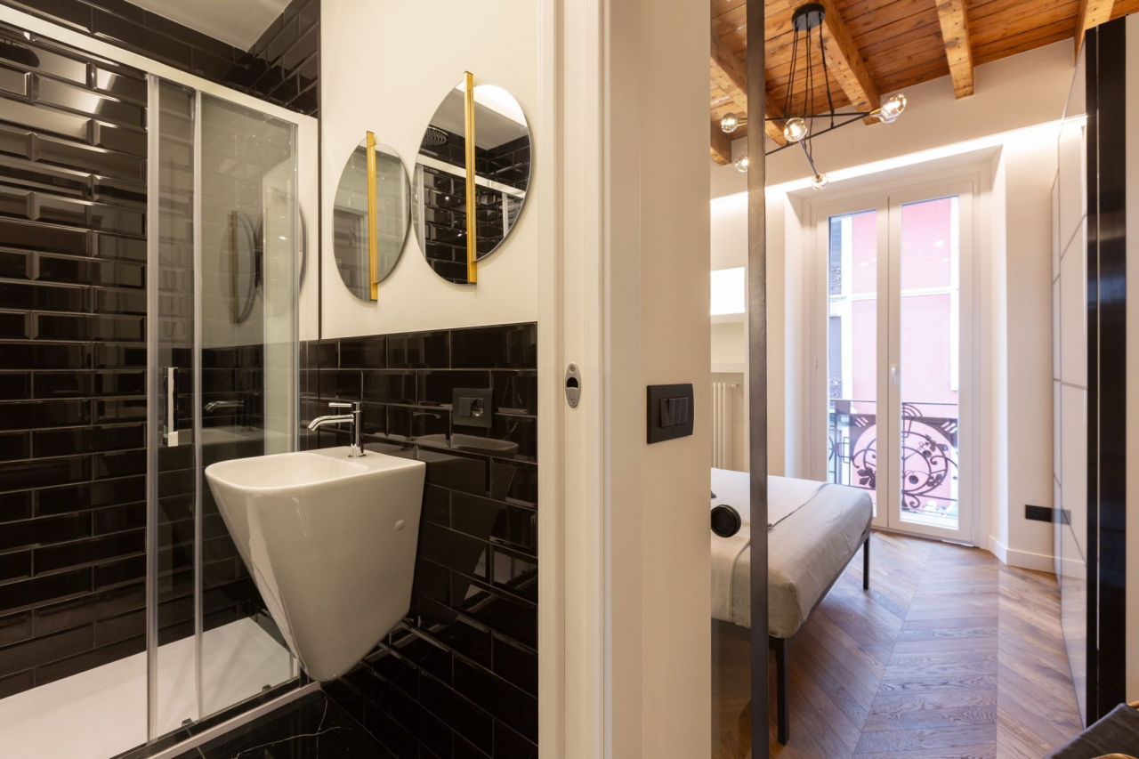 Апартаменты в Милане, Италия, 47 м² - фото 8