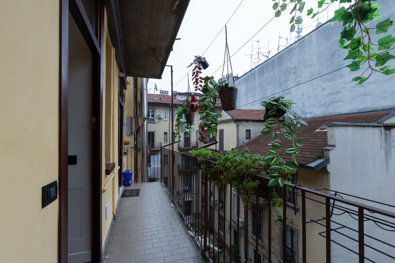 Апартаменты в Милане, Италия, 47 м² - фото 11