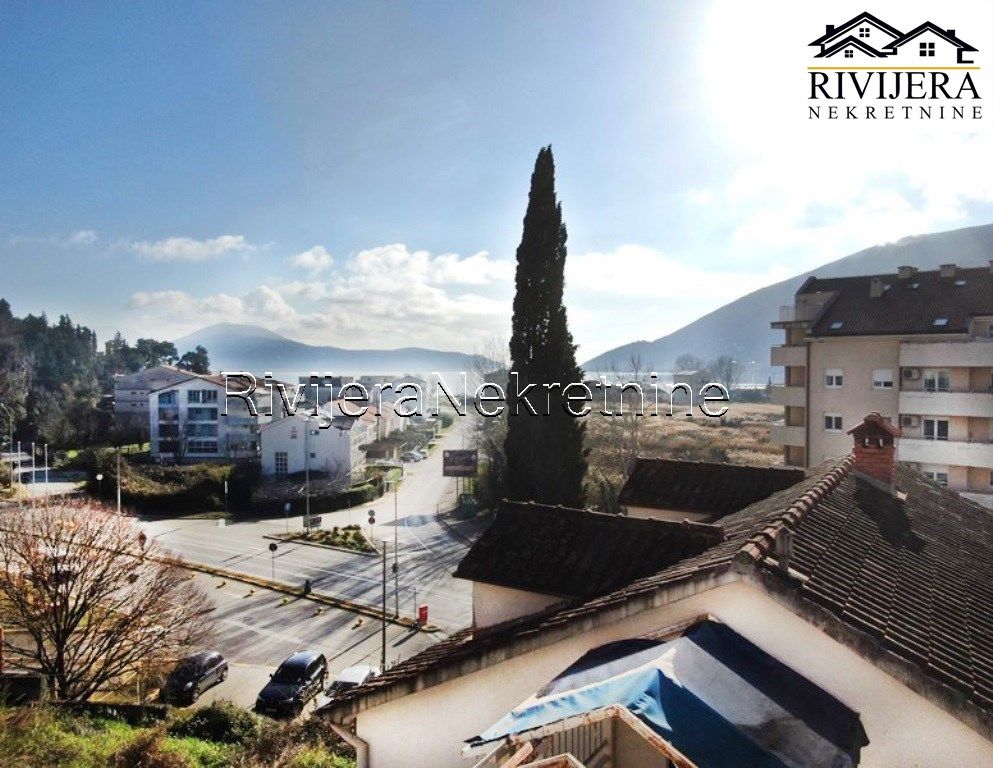 Дом в Херцег-Нови, Черногория, 250 м² - фото 9