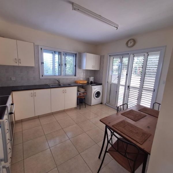 Вилла в Пафосе, Кипр, 150 м² - фото 8