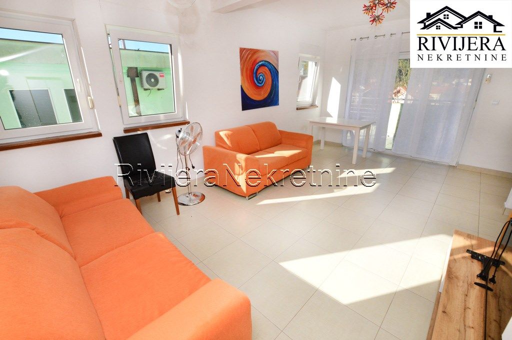 Квартира в Херцег-Нови, Черногория, 71 м² - фото 3