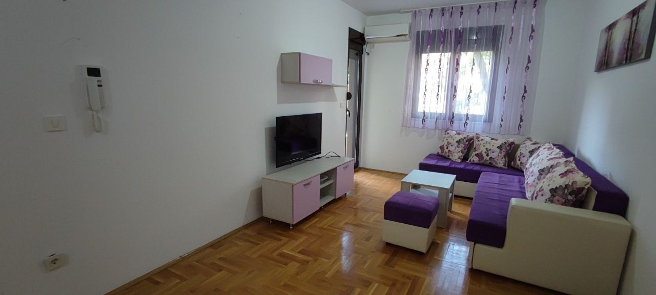 Квартира в Будве, Черногория, 43 м2 - фото 1