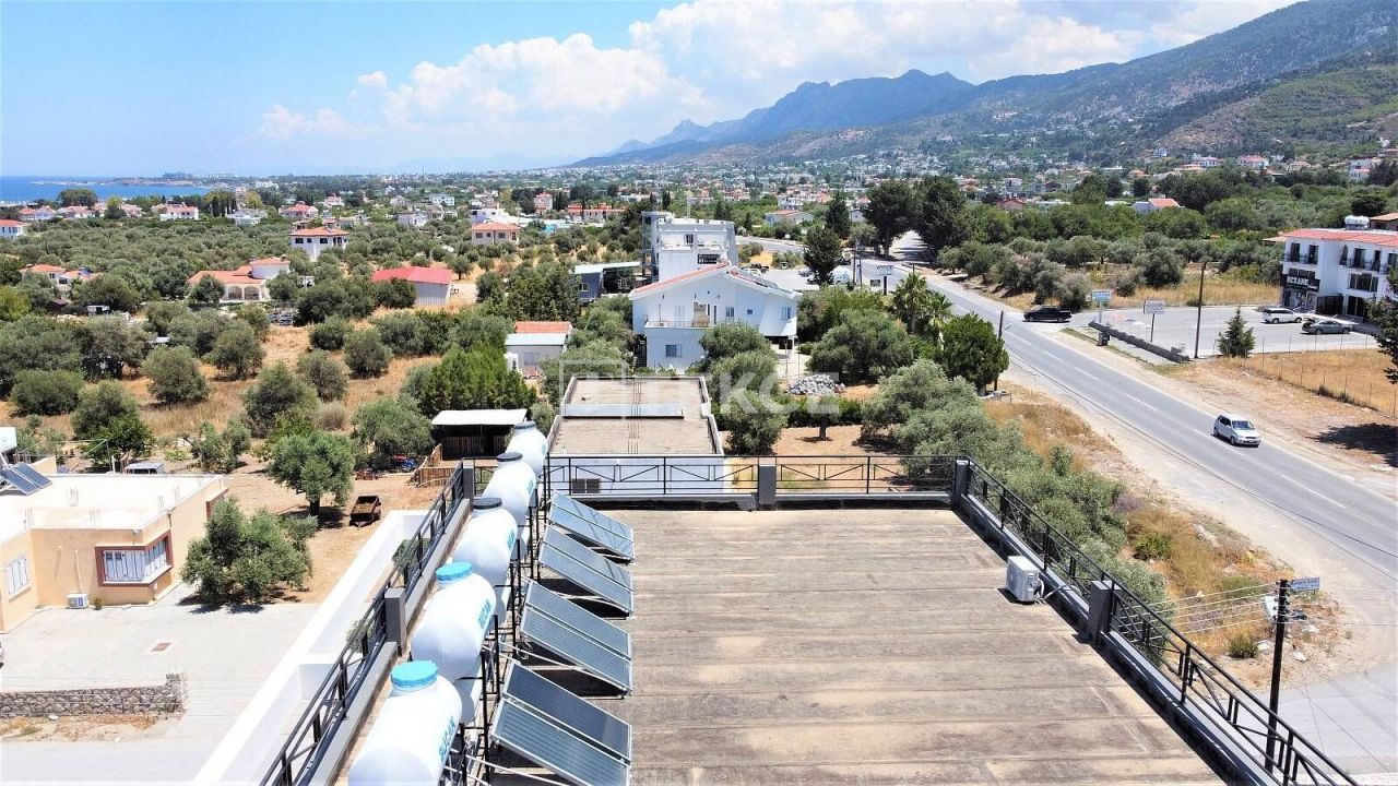 Магазин в Кирении, Кипр, 60 м² - фото 6