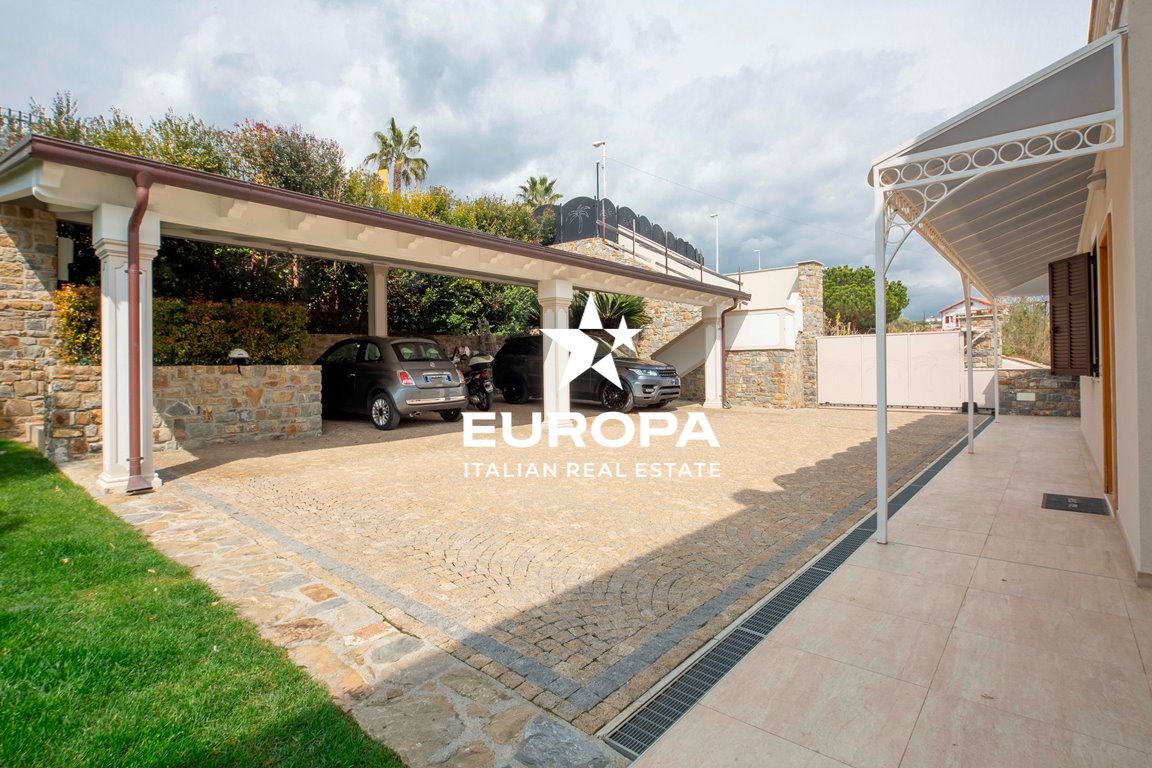 Вилла в Сан-Ремо, Италия, 450 м² - фото 5