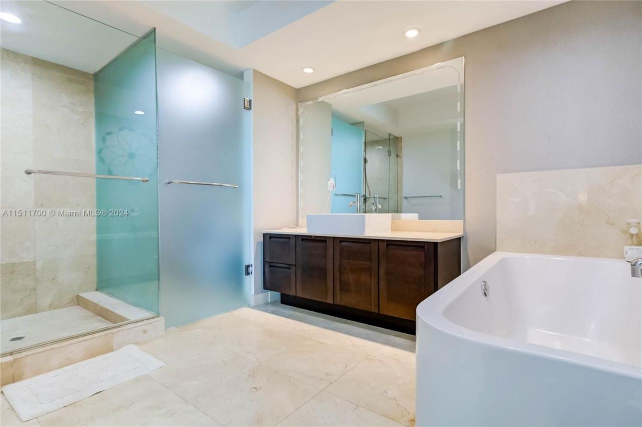 Квартира в Майами, США, 130 м² - фото 7