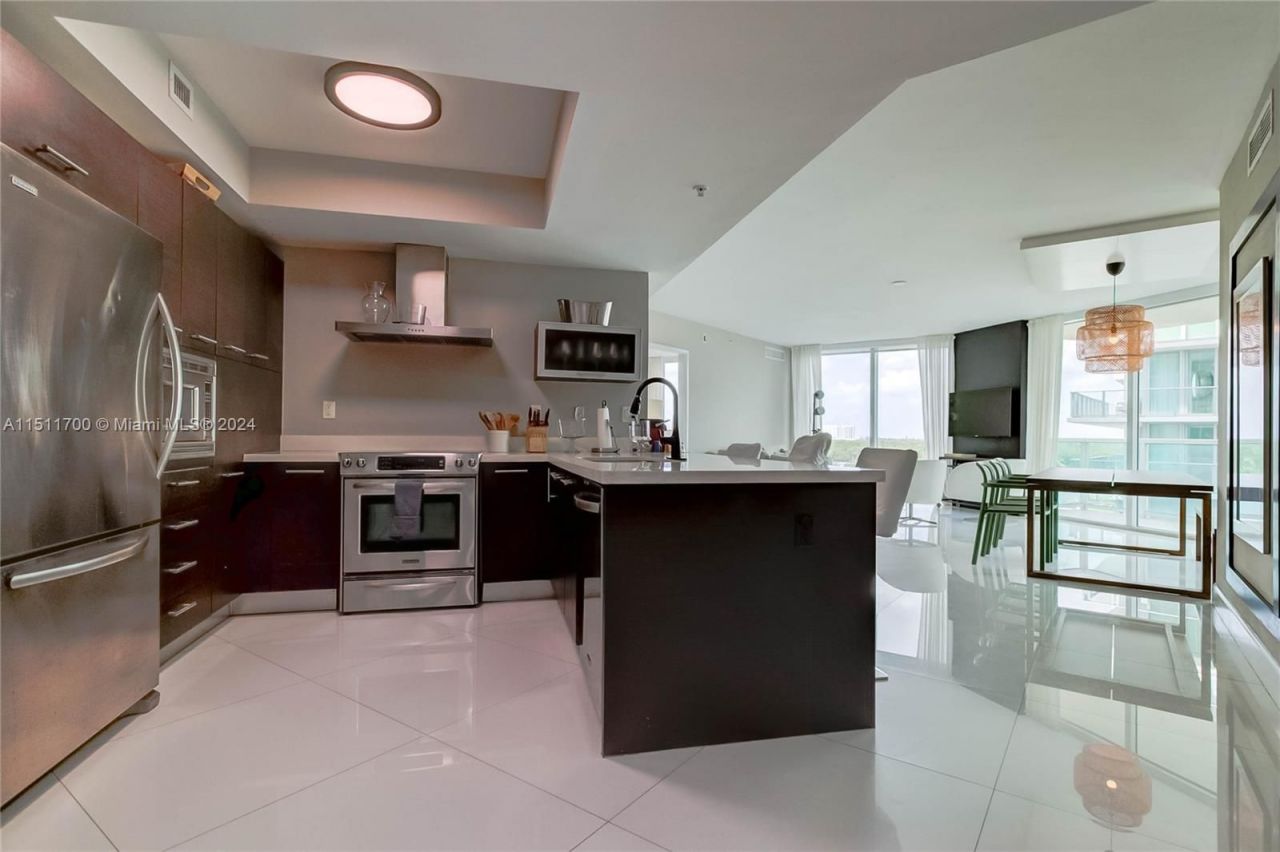 Квартира в Майами, США, 130 м² - фото 12