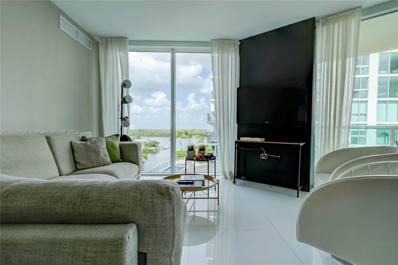 Квартира в Майами, США, 130 м² - фото 9