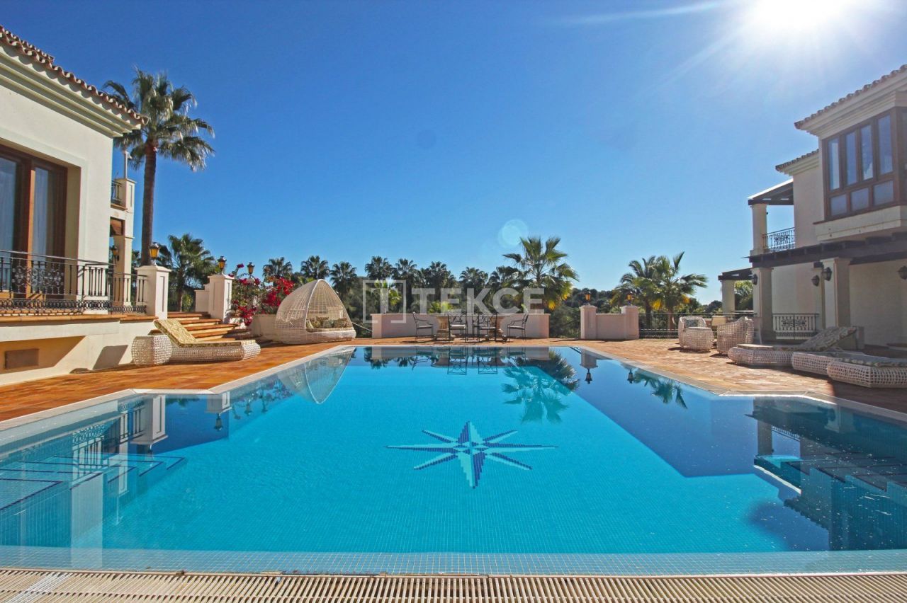 Особняк в Бенаависе, Испания, 1 269 м² - фото 11