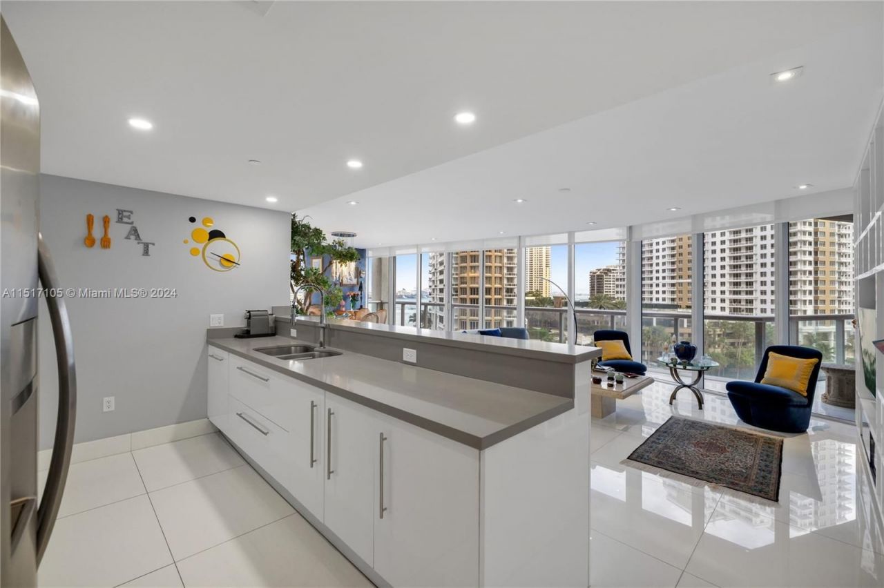 Квартира в Майами, США, 180 м² - фото 10