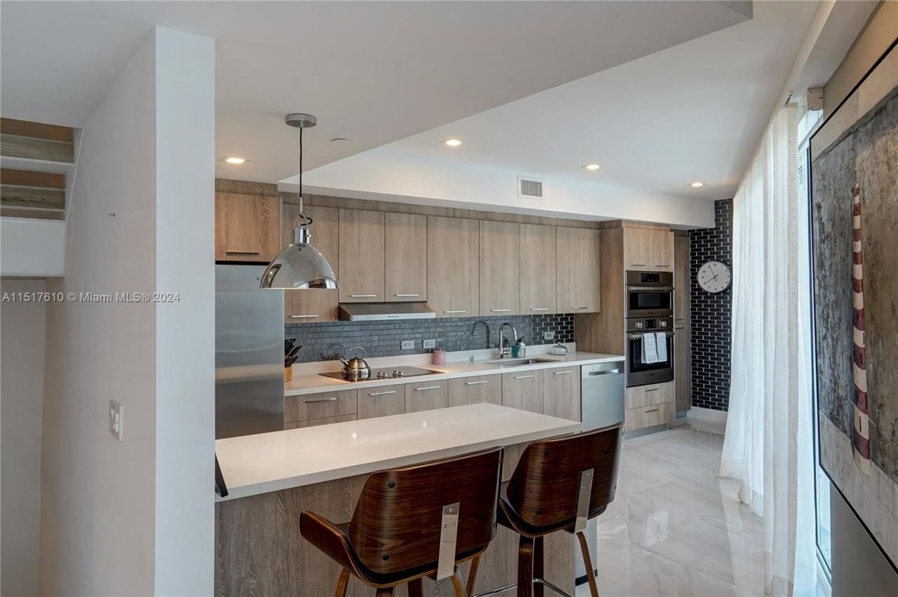 Таунхаус в Майами, США, 160 м² - фото 8