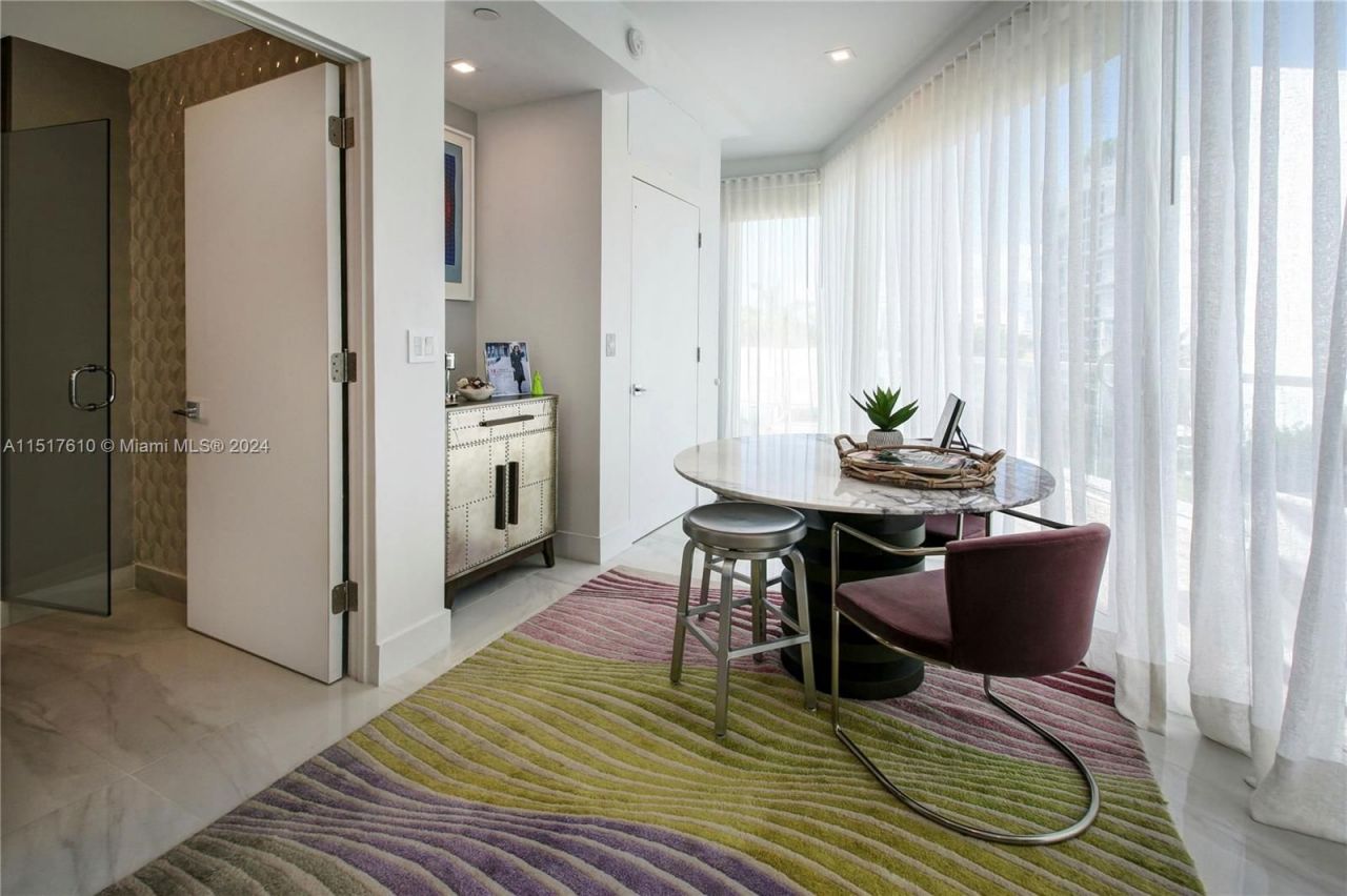 Таунхаус в Майами, США, 160 м² - фото 14