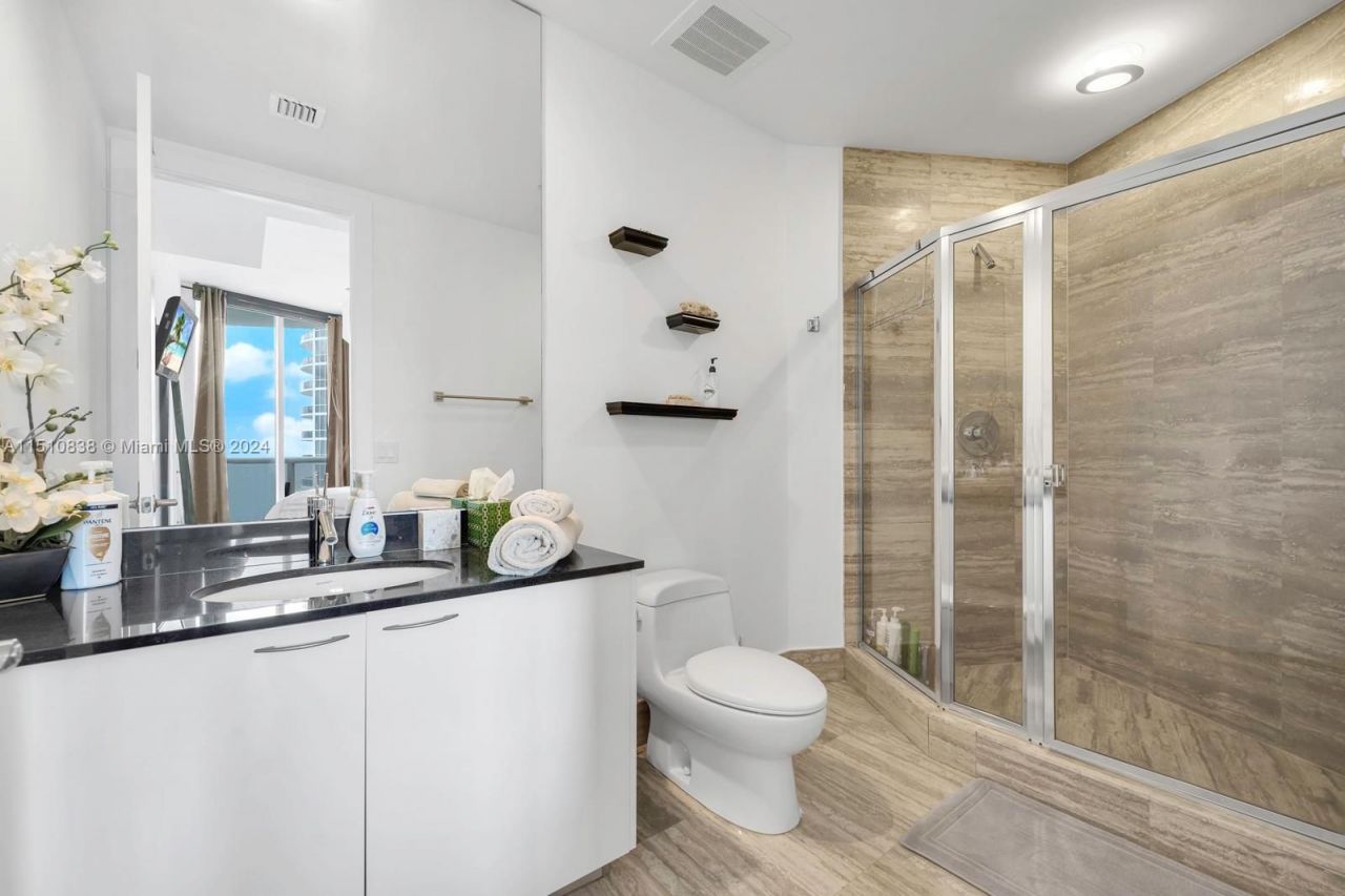 Квартира в Майами, США, 180 м² - фото 12