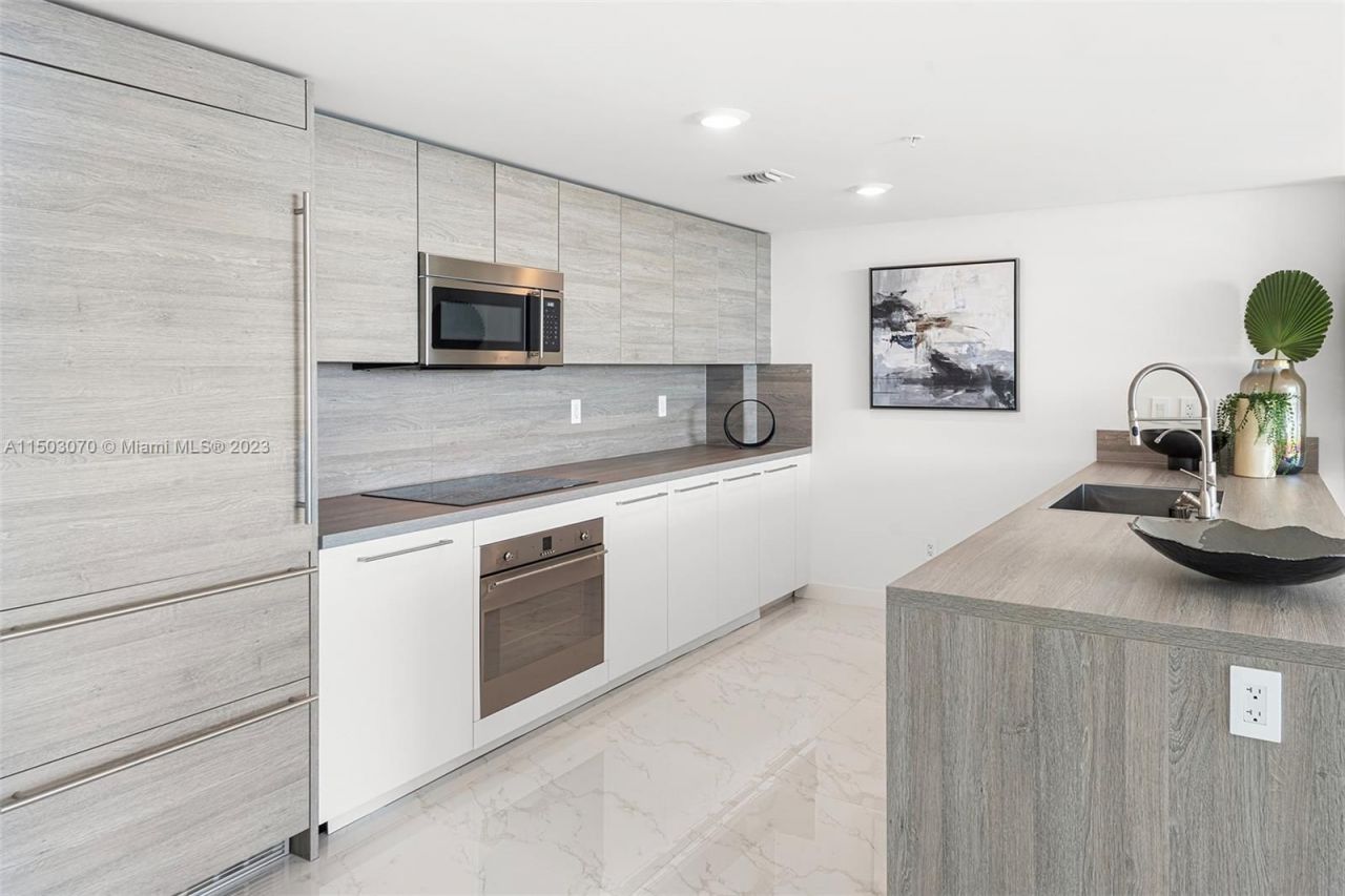 Квартира в Майами, США, 160 м² - фото 9