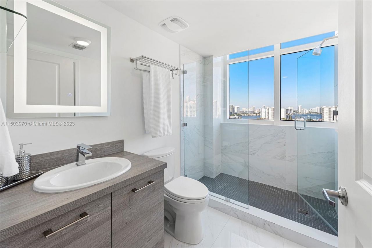 Квартира в Майами, США, 160 м² - фото 14