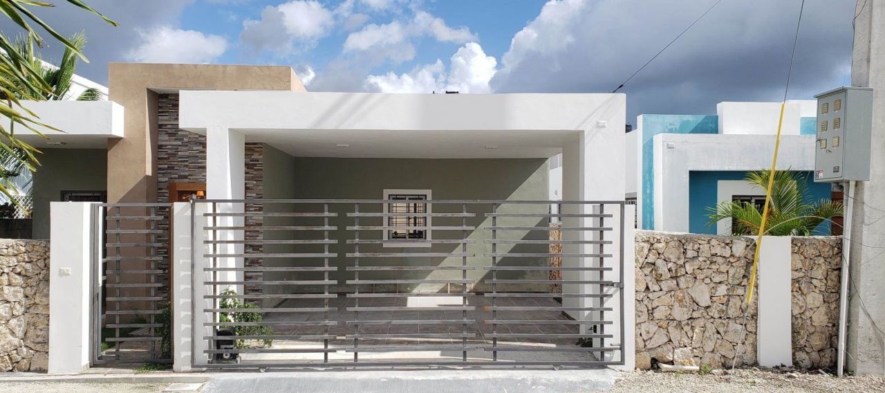 Дом в Пунта-Кана, Доминиканская Республика, 180 м2 - фото 1
