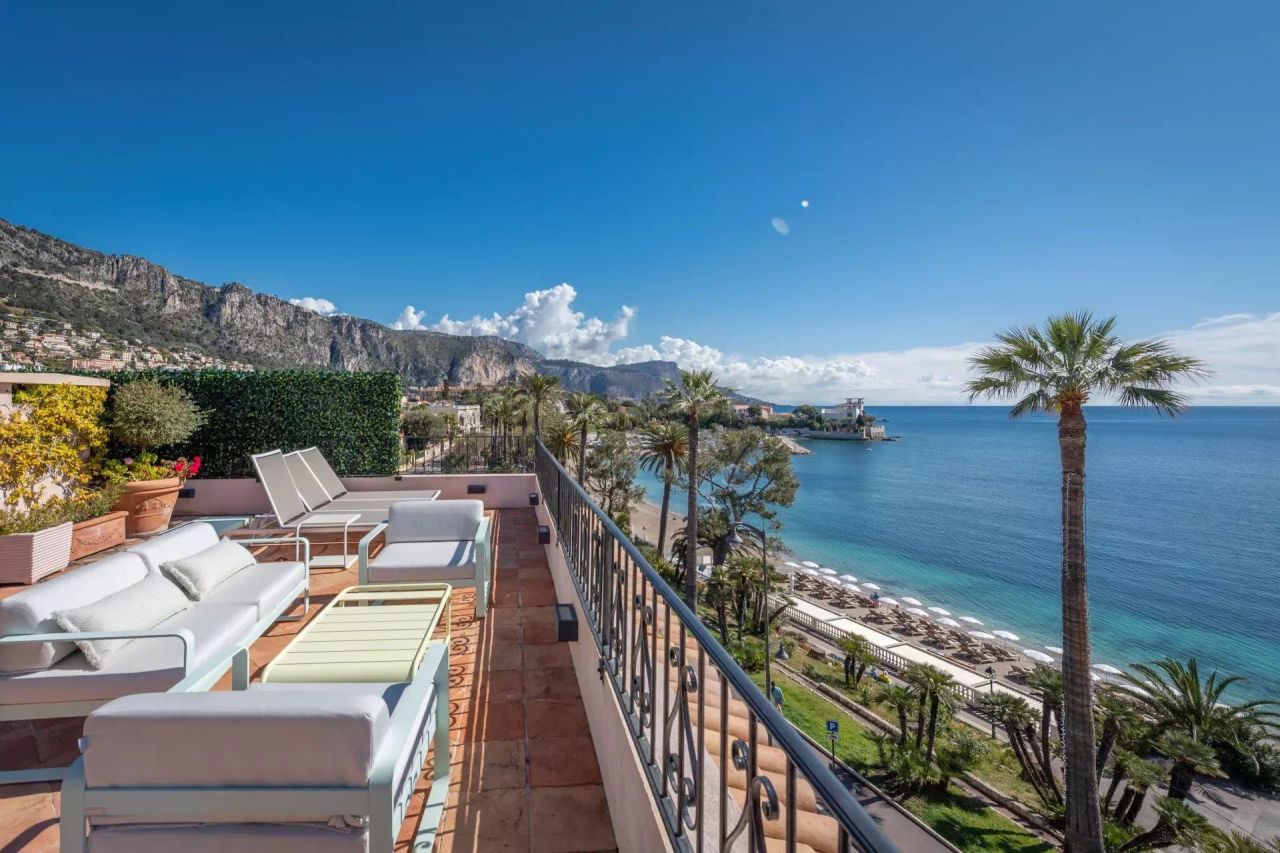 Апартаменты в Больё-сюр-Мер, Франция, 266 м² - фото 2