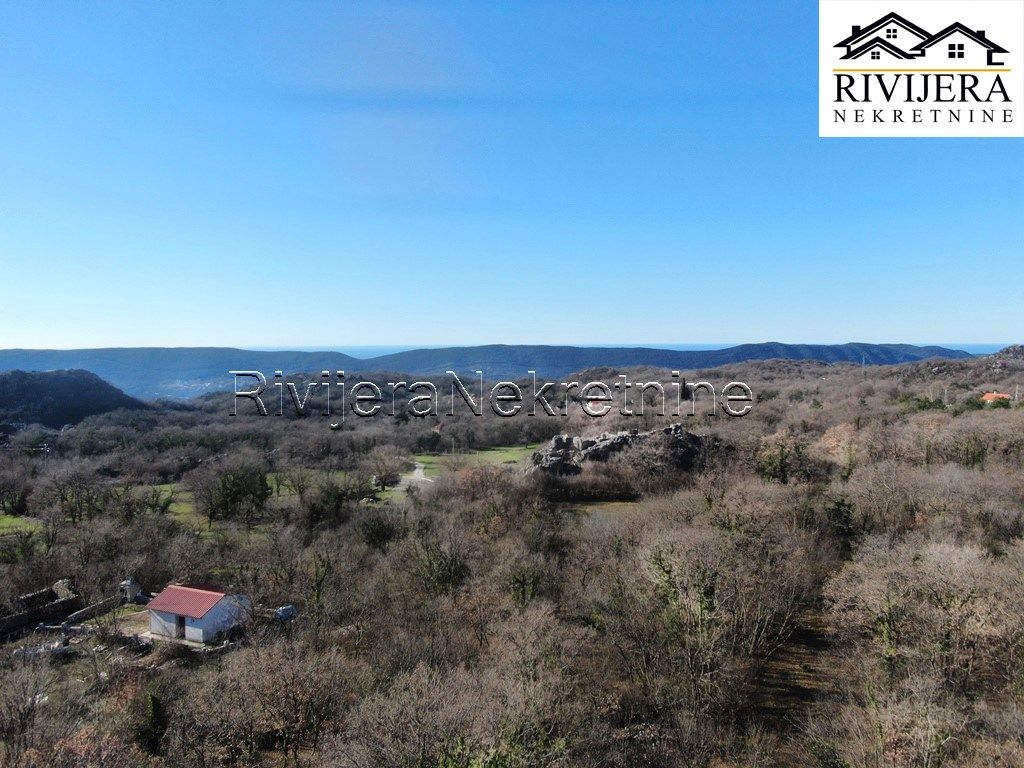 Земля в Херцег-Нови, Черногория, 1 826 м² - фото 3