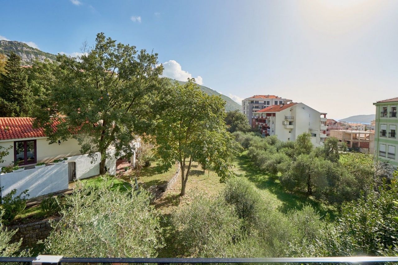 Вилла в Будве, Черногория, 292 м² - фото 5