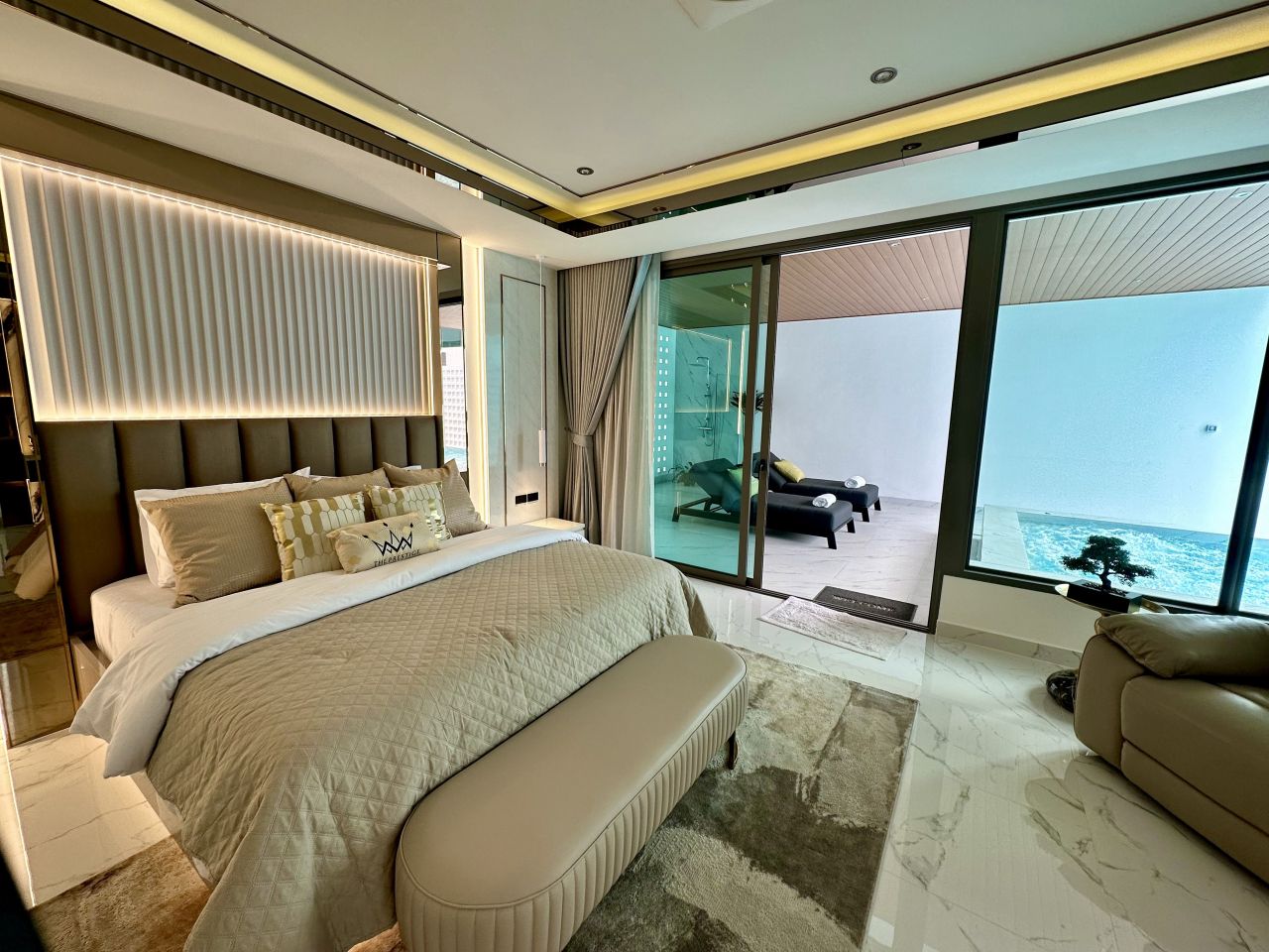 Вилла в Паттайе, Таиланд, 1 145 м² - фото 13