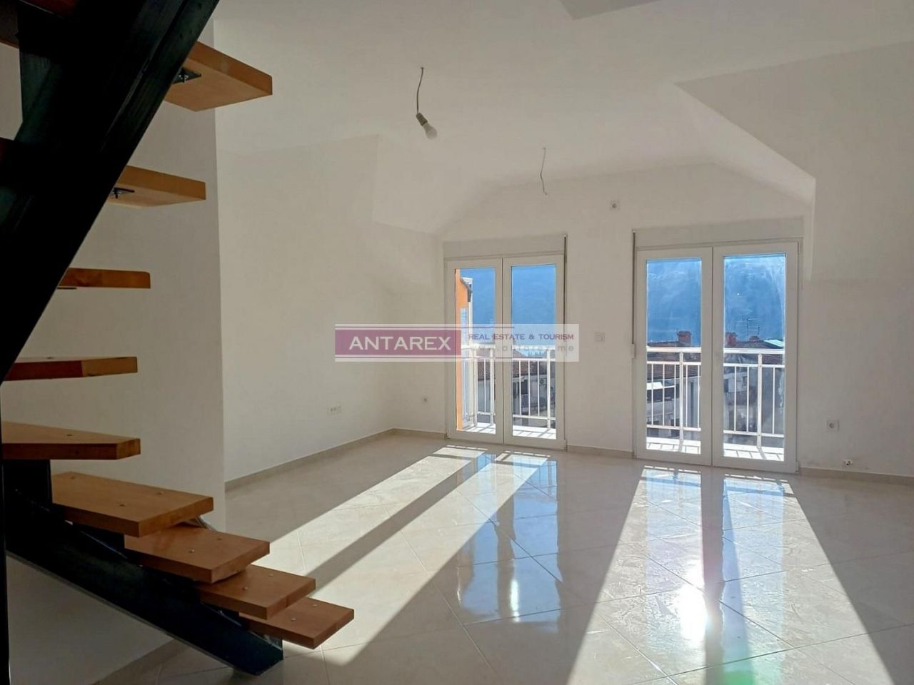 Апартаменты в Херцег-Нови, Черногория, 125 м² - фото 2