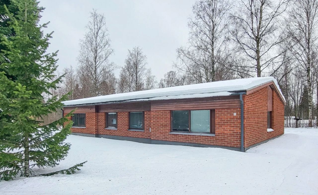 Дом в Пункахарью, Финляндия, 193.5 м2 - фото 1