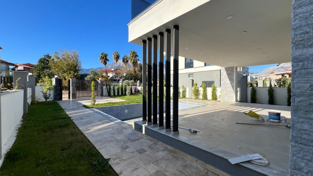 Вилла в Чамьюве, Турция, 280 м² - фото 3