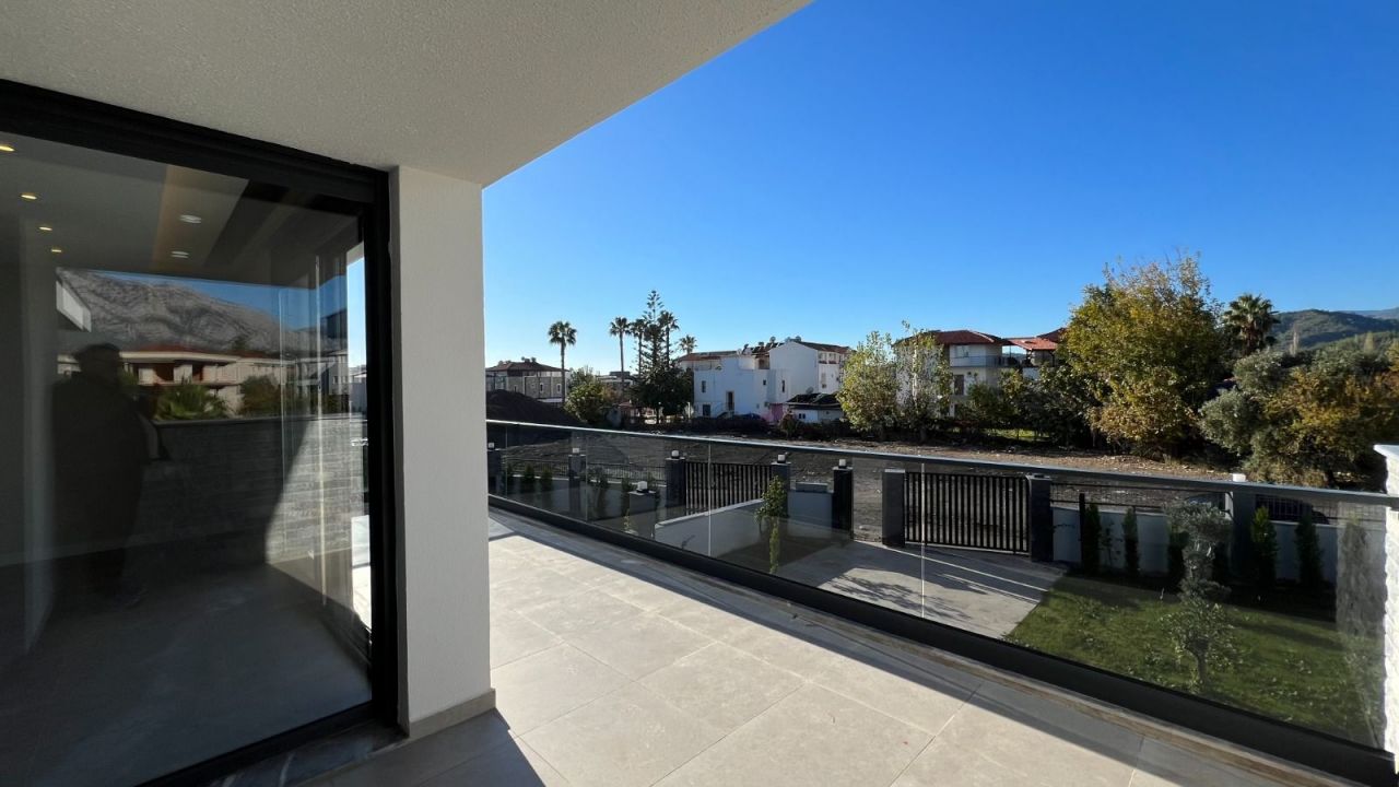 Вилла в Чамьюве, Турция, 280 м² - фото 11