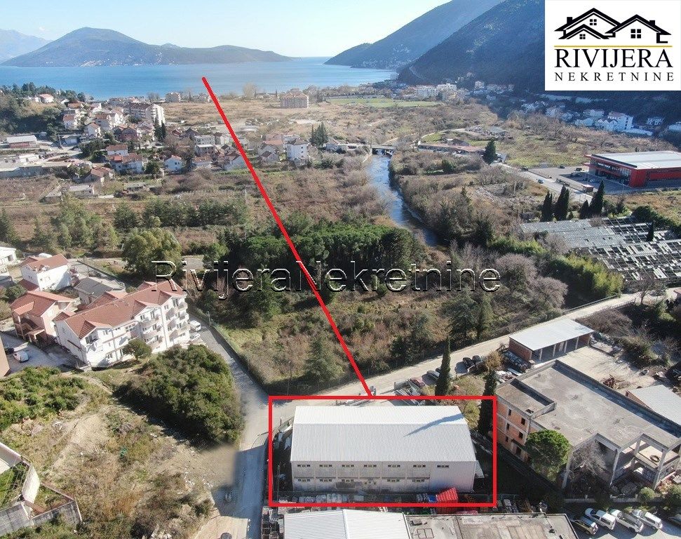 Коммерческая недвижимость в Херцег-Нови, Черногория, 540 м2 - фото 1