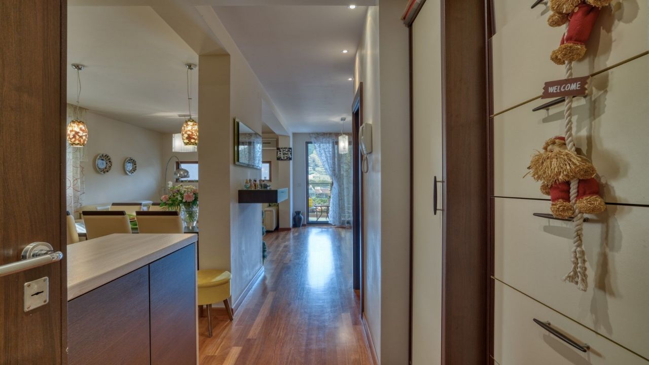 Квартира в Будве, Черногория, 78 м² - фото 7