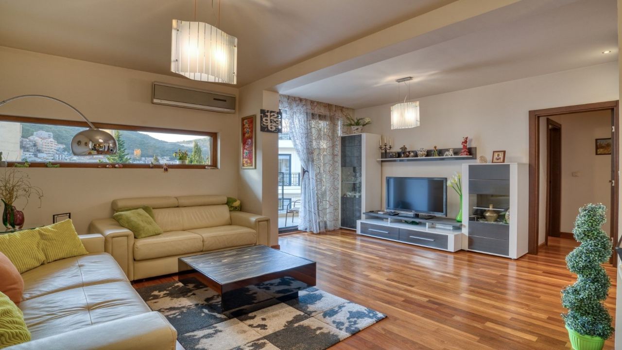 Квартира в Будве, Черногория, 78 м² - фото 10