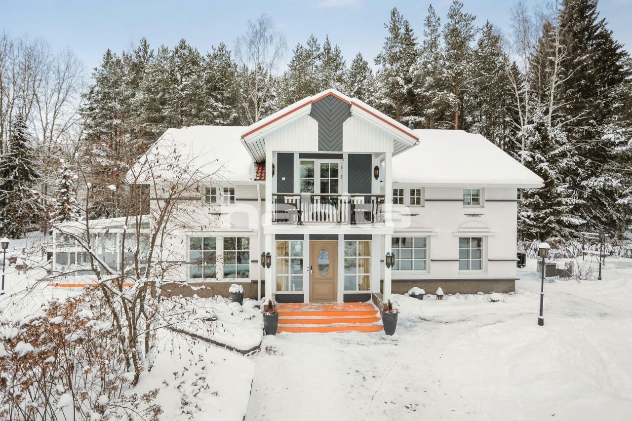 Дом в Сейняйоки, Финляндия, 254 м² - фото 1