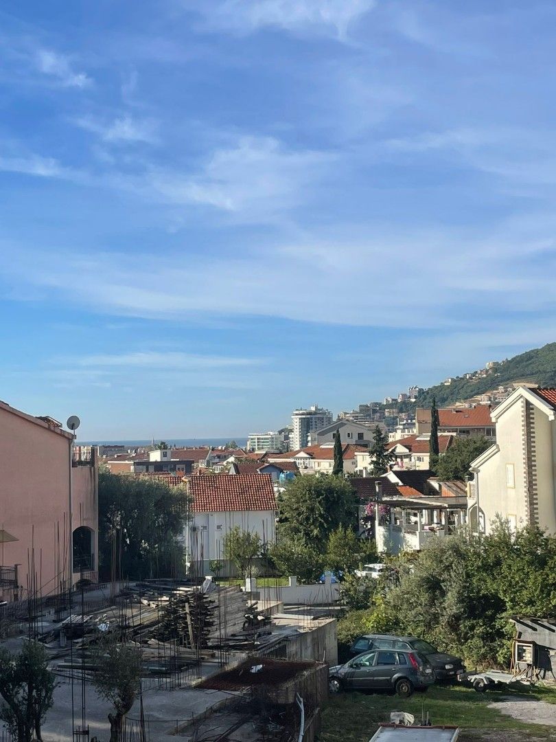 Квартира в Будве, Черногория, 58 м² - фото 17