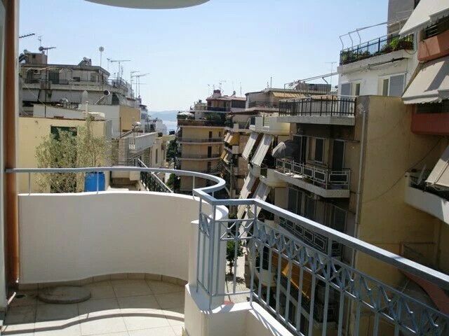Квартира в Пирее, Греция, 56 м2 - фото 1