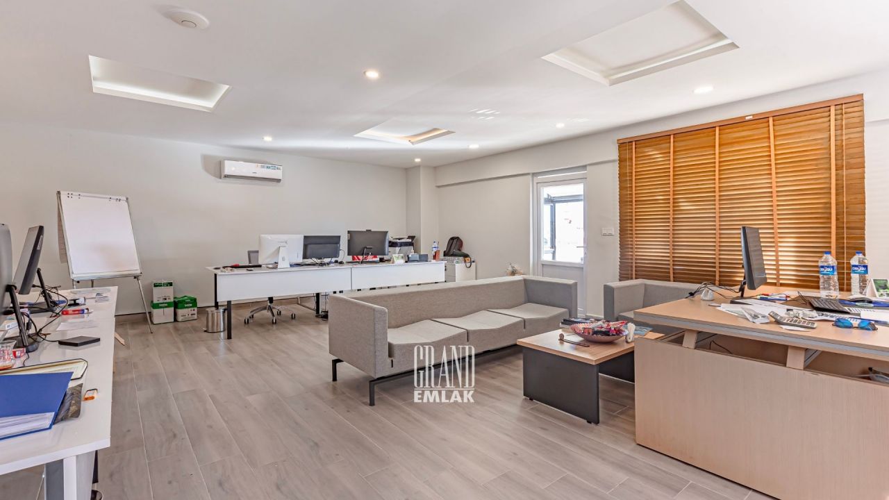Офис в Анталии, Турция, 915 м² - фото 10