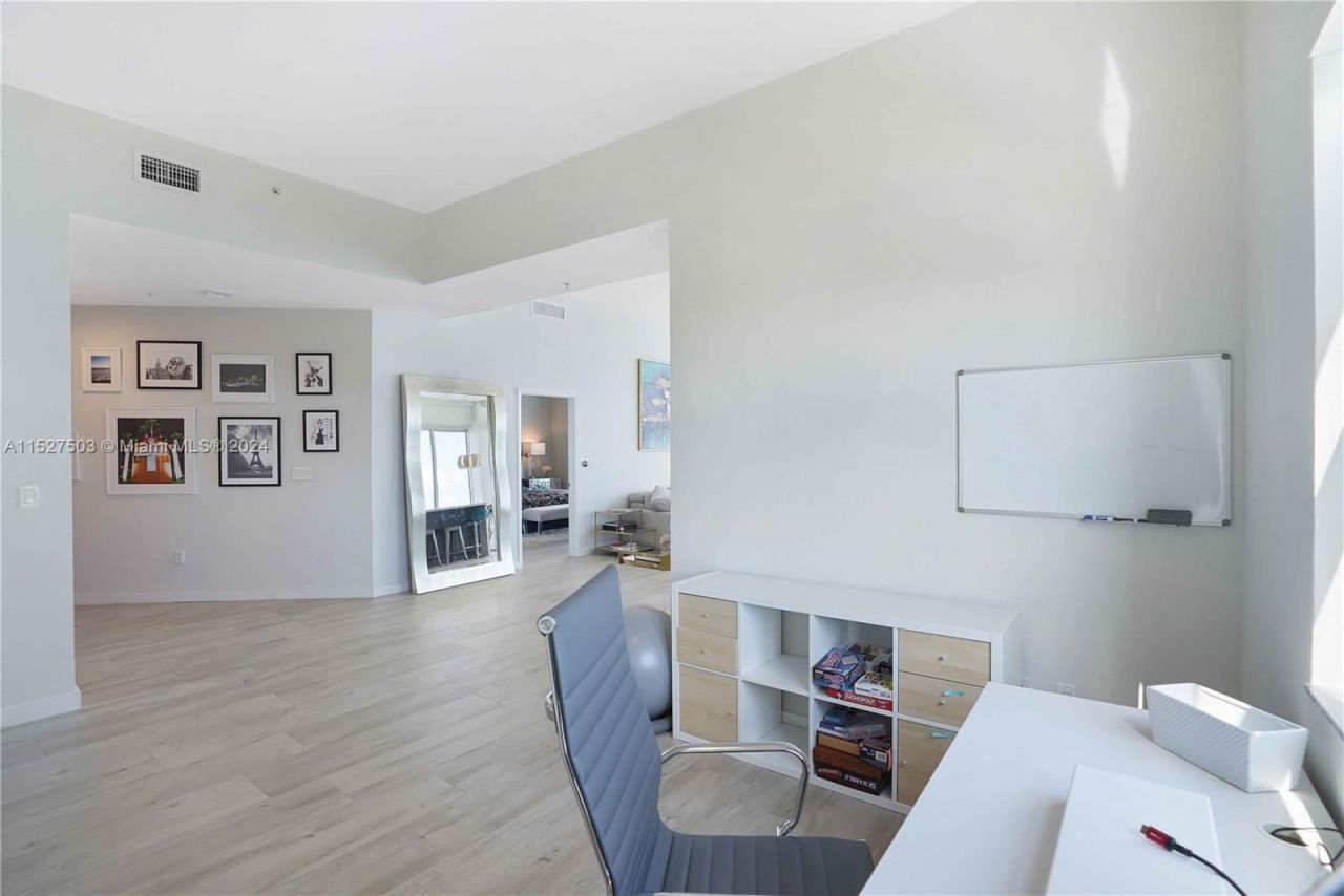 Квартира в Майами, США, 145 м² - фото 6