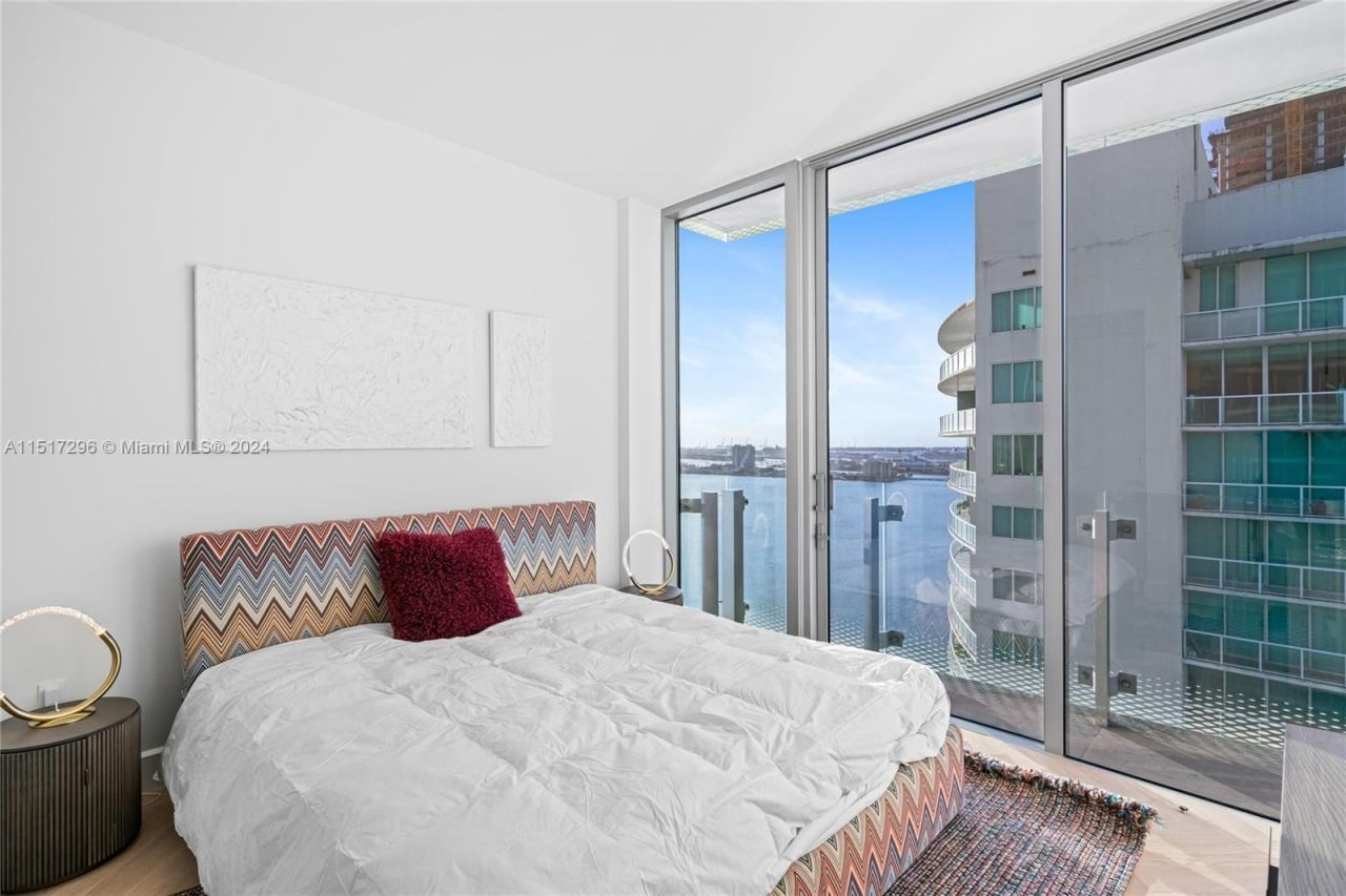 Квартира в Майами, США, 75 м² - фото 12